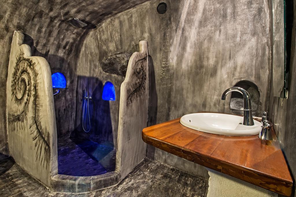 Gemini Caves Case de vacanță